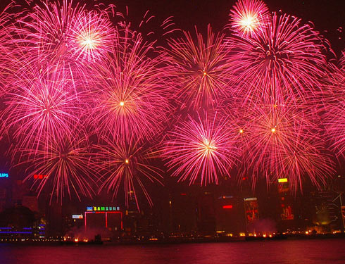 На фото: фейрверк в китайський новий рік в Гонконзі