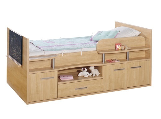 Один з найбільш доступних за ціною і оптимальних варіантів вирішення даного питання - ліжко з ящиками